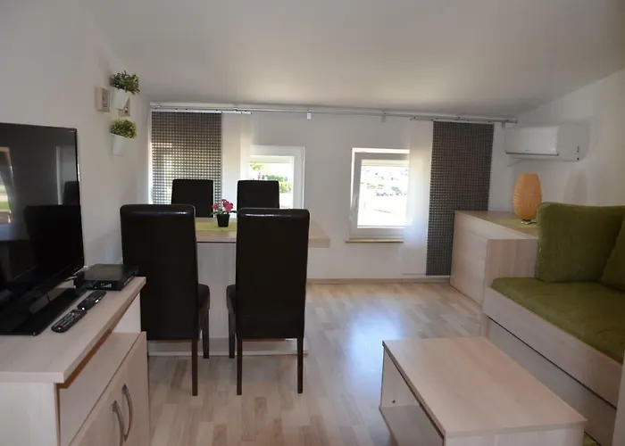 Apartments Mango II