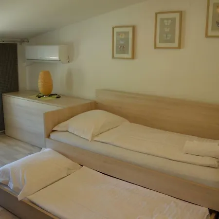 Apartments Mango II Baska  Exterior photo